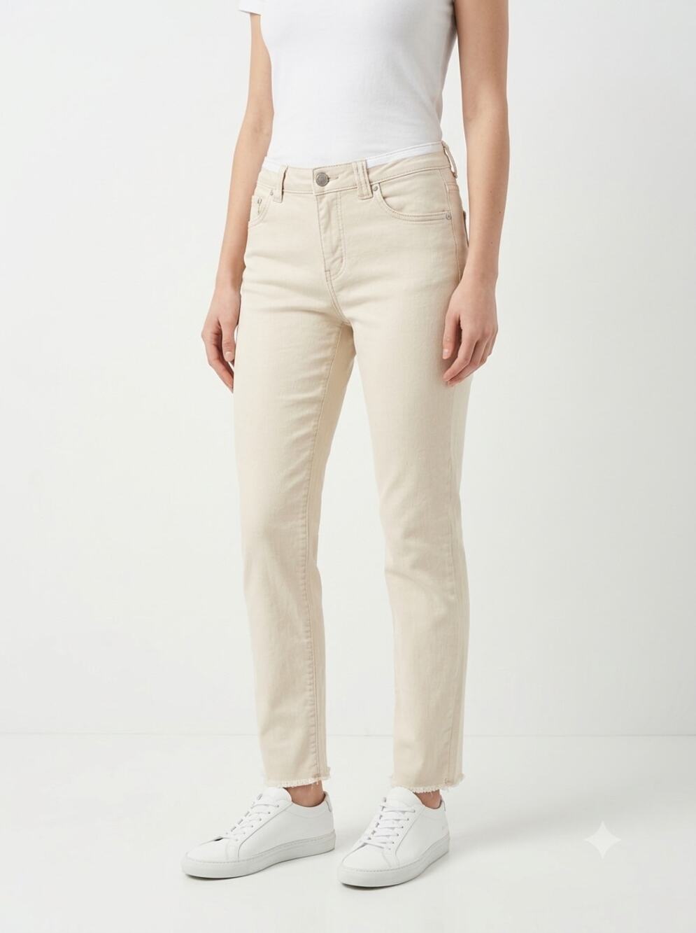 Democracy "Ab"solution Straight Jeans Women's 6 Ivory Stretch Frayed Ankle Denim